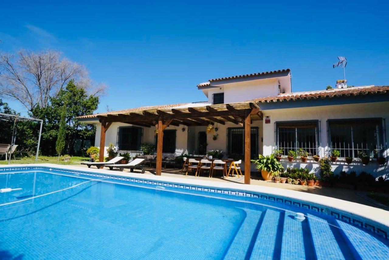 Villa Ferrer Sevilla Хинес Экстерьер фото
